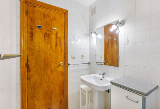 Segunda Mano - Apartamento - Guardamar del Segura - CENTRO