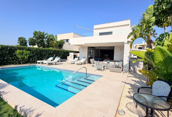 Resale - Detached Villa - Los Montesinos - Los Montesinos - Urb. La Herrada