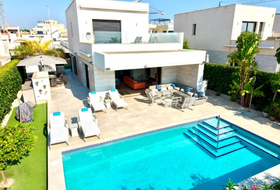 Resale - Detached Villa - Los Montesinos - Los Montesinos - Urb. La Herrada