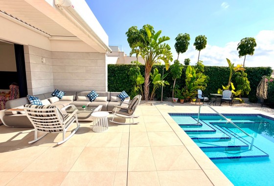 Resale - Detached Villa - Los Montesinos - Los Montesinos - Urb. La Herrada