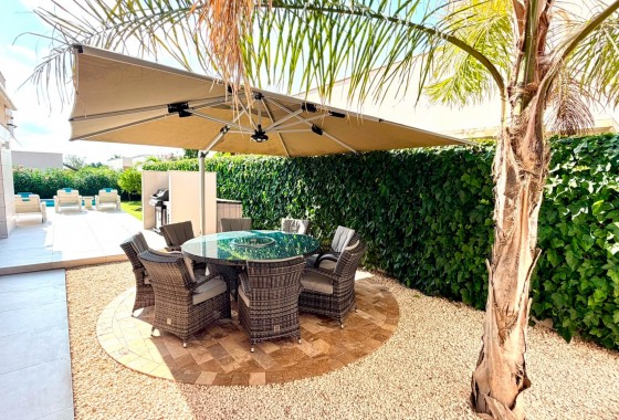 Resale - Detached Villa - Los Montesinos - Los Montesinos - Urb. La Herrada
