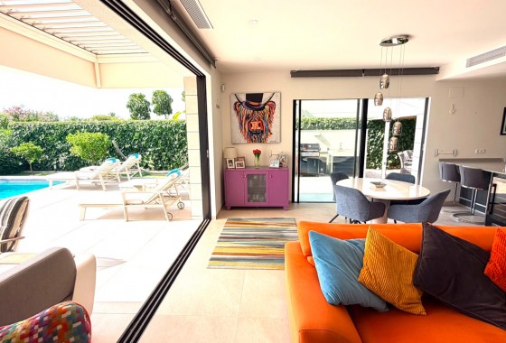 Resale - Detached Villa - Los Montesinos - Los Montesinos - Urb. La Herrada