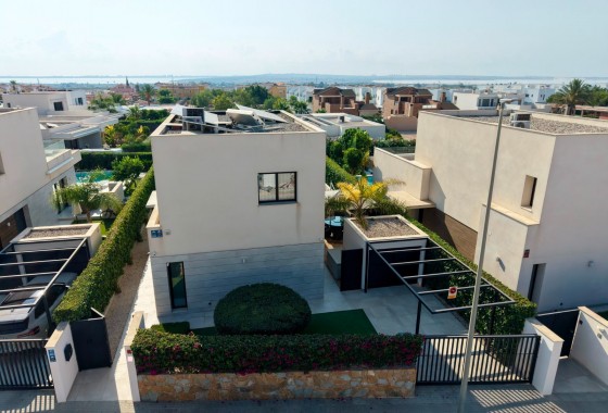 Resale - Detached Villa - Los Montesinos - Los Montesinos - Urb. La Herrada