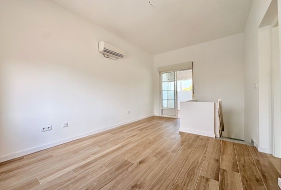 Revente - Villa - Orihuela Costa - Los Balcones