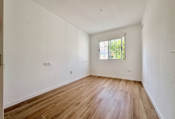 Revente - Villa - Orihuela Costa - Los Balcones