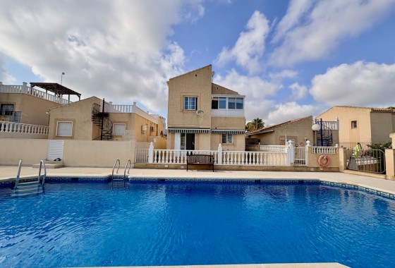 Revente - Villa - Orihuela Costa - Los Balcones