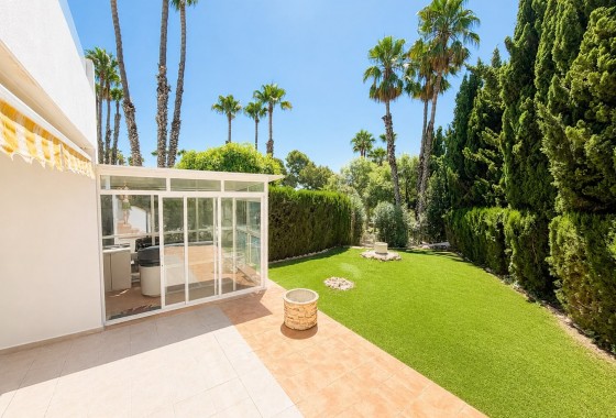 Resale - Detached Villa - Villamartin