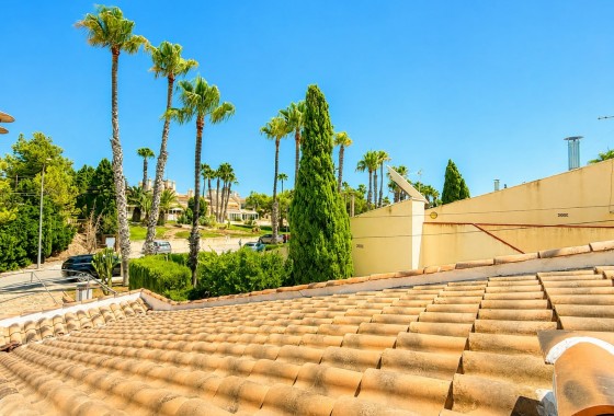 Resale - Detached Villa - Villamartin