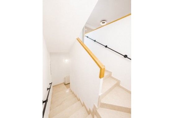 Resale - Detached Villa - Villamartin