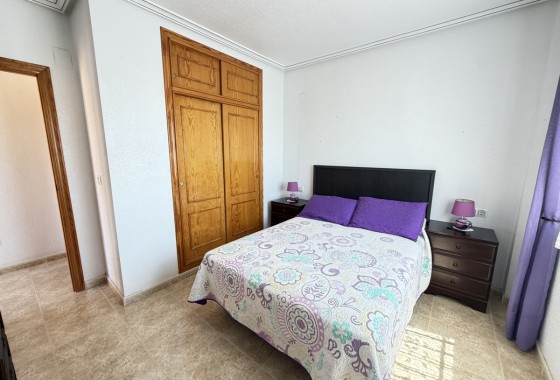 Resale - Apartment - Orihuela Costa - La Zenia