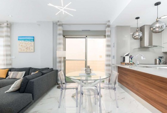 Revente - Villa - Orihuela Costa - Costa Blanca