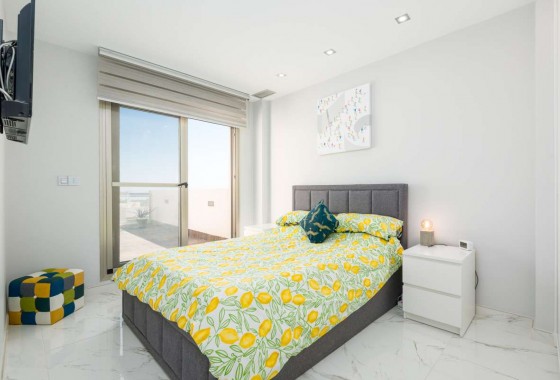 Revente - Villa - Orihuela Costa - Costa Blanca