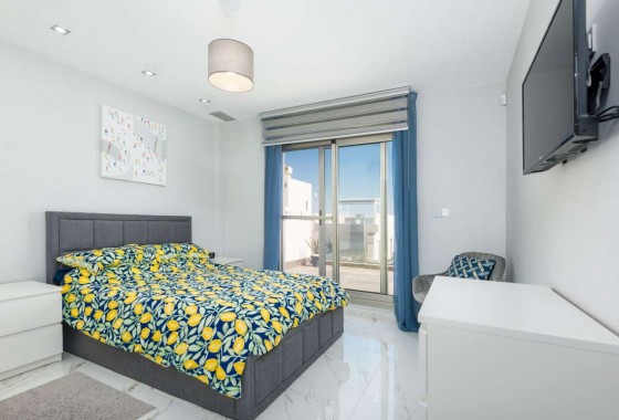 Revente - Villa - Orihuela Costa - Costa Blanca
