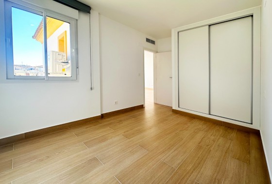 Resale - Apartment - Orihuela Costa - Costa Blanca