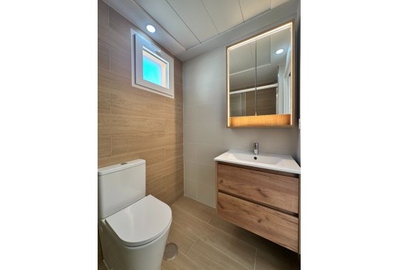 Resale - Apartment - Orihuela Costa - Costa Blanca