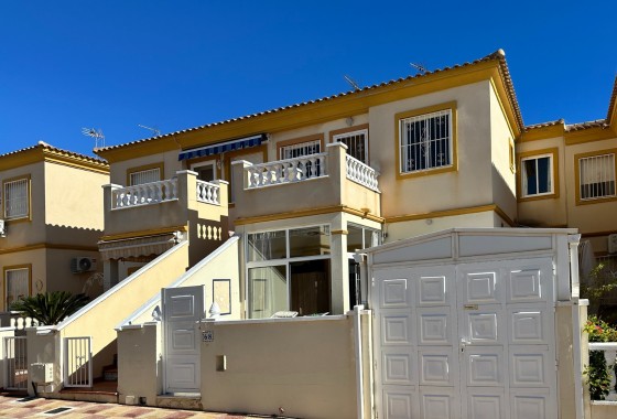 Resale - Apartment - Orihuela Costa - Costa Blanca