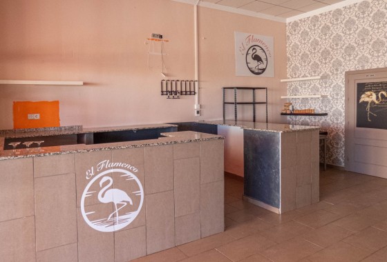 Revente - Commerce / Local - Algorfa - Inland
