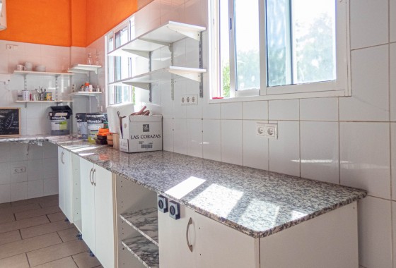 Revente - Commerce / Local - Algorfa - Inland