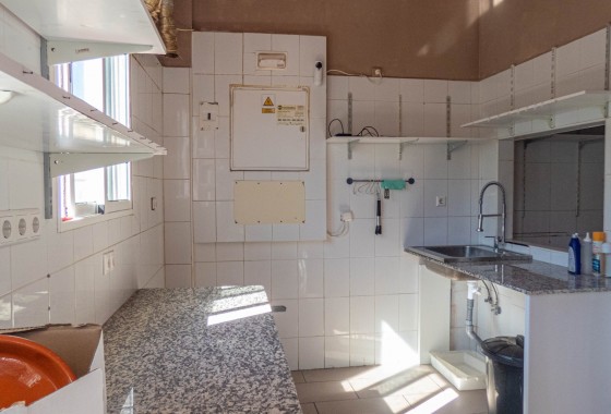 Revente - Commerce / Local - Algorfa - Inland