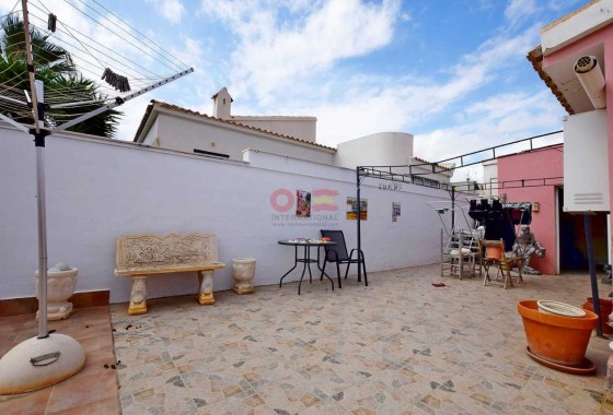 Revente - Villa - Orihuela Costa - Costa Blanca