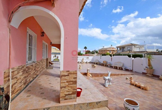 Revente - Villa - Orihuela Costa - Costa Blanca