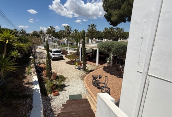 Revente - Villa - Orihuela Costa - Inland