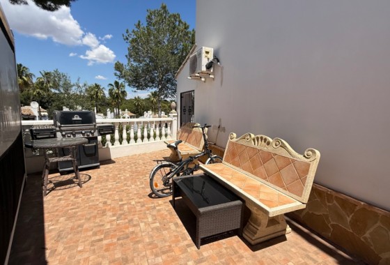 Revente - Villa - Orihuela Costa - Inland