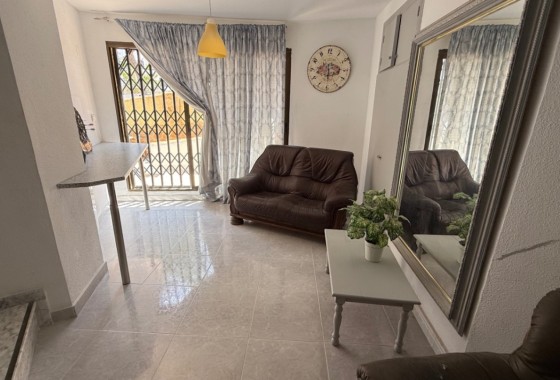 Revente - Villa - Orihuela Costa - Inland