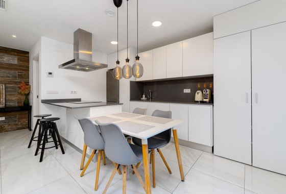 Revente - Maison mitoyenne - Villamartin - Orihuela Costa