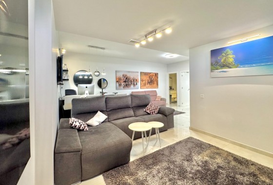 Revente - Villa - Orihuela Costa - Lomas de Cabo Roig