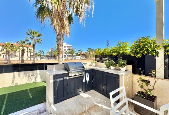 Revente - Villa - Orihuela Costa - Lomas de Cabo Roig