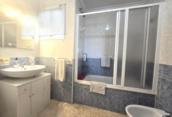 Revente - Appartement - Torrevieja - Parque las naciones