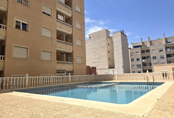 Revente - Appartement - Torrevieja - Parque las naciones