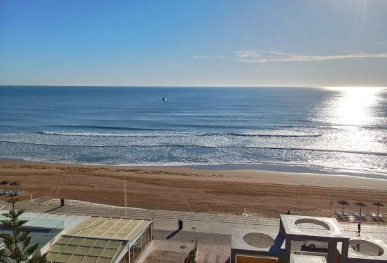 Revente - Appartement - Torrevieja - Playa De La Mata