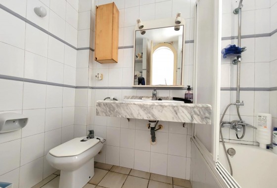Revente - Appartement - Torrevieja - Playa De La Mata