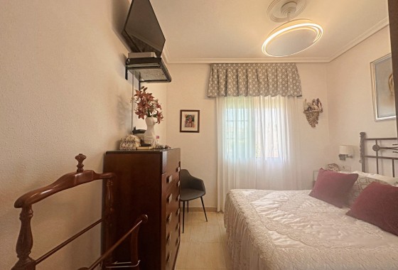 Revente - Bungalow - Torrevieja - Aguas nuevas 1