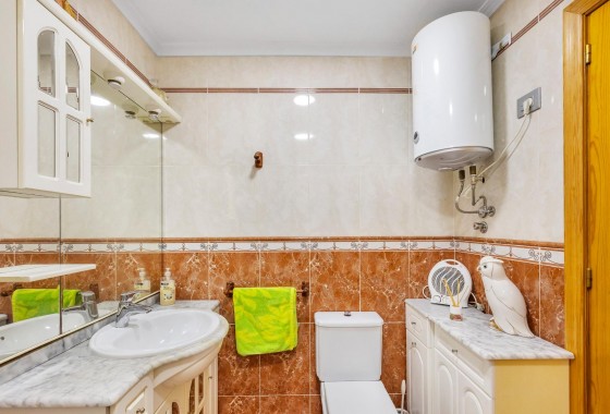 Revente - Appartement - Torrevieja - Paseo maritimo