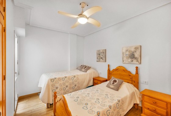 Revente - Appartement - Torrevieja - Paseo maritimo