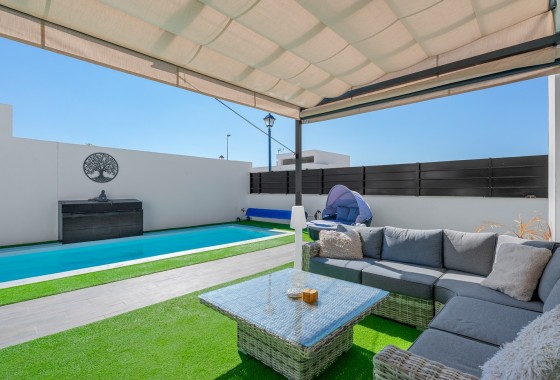 Revente - Villa - Fortuna - Urbanizacion las kalendas