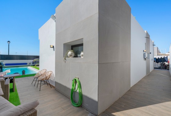 Revente - Villa - Fortuna - Urbanizacion las kalendas