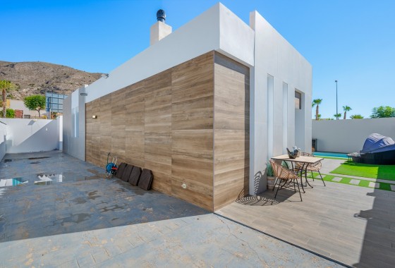 Revente - Villa - Fortuna - Urbanizacion las kalendas
