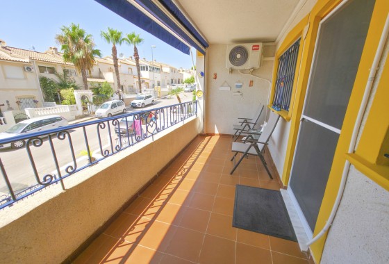 Resale - Apartment - Villamartin