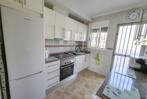 Resale - Apartment - Villamartin