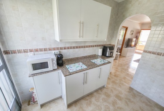 Resale - Apartment - Villamartin