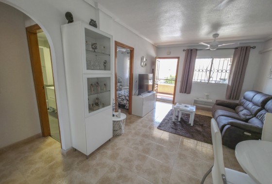 Resale - Apartment - Villamartin