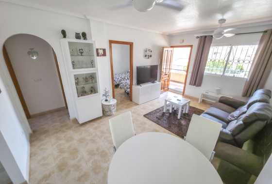 Resale - Apartment - Villamartin