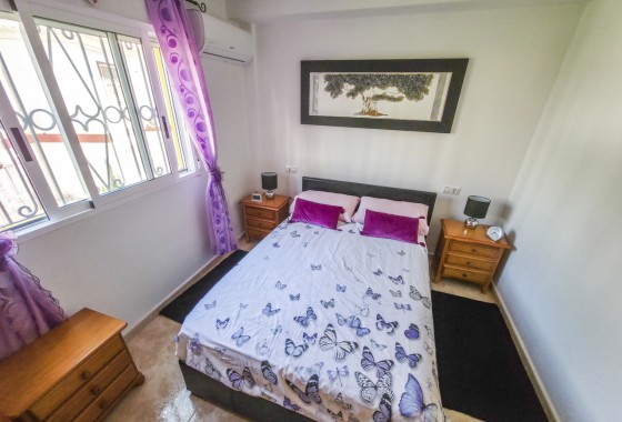 Resale - Apartment - Villamartin