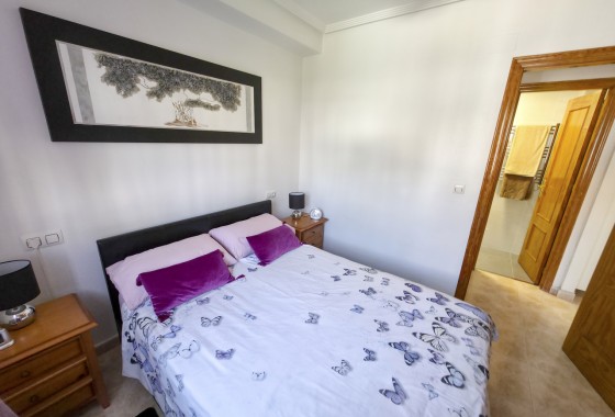Resale - Apartment - Villamartin