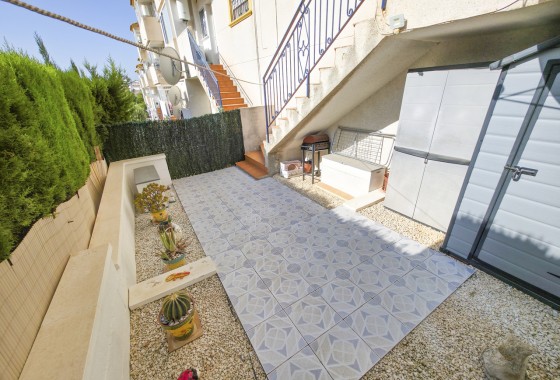 Resale - Apartment - Villamartin