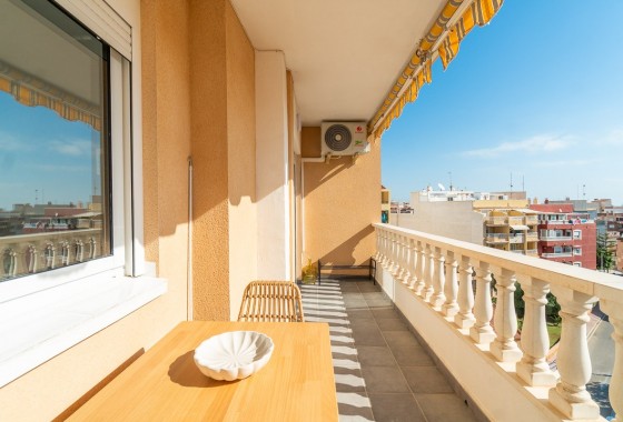 Revente - Appartement - Torrevieja - La Mata